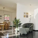 Cosmo Apartment *