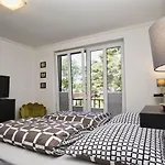 Apartment Cosmo Glowe