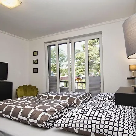 Διαμέρισμα Direkt Am Waldrand Mit Balkon Und In Strandnaehe - Cosmo Glowe