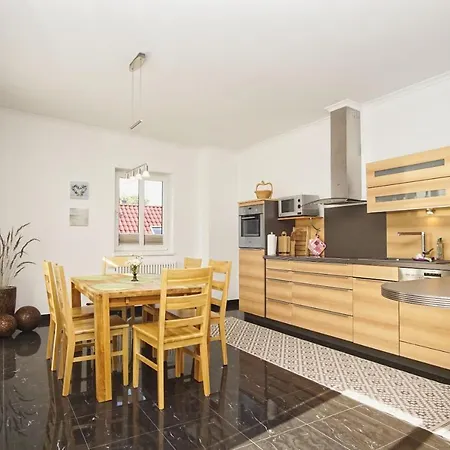 Direkt Am Waldrand Mit Balkon Und In Strandnaehe - Cosmo