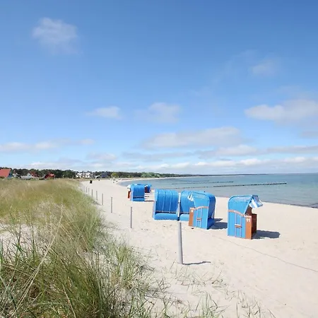 Direkt Am Waldrand Mit Balkon Und In Strandnaehe - Cosmo Διαμέρισμα Glowe