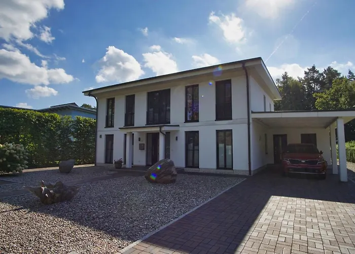 Direkt Am Waldrand Mit Balkon Und In Strandnaehe - Cosmo * Glowe