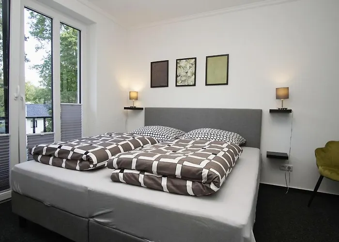 Apartment Direkt Am Waldrand Mit Balkon Und In Strandnaehe - Cosmo Glowe