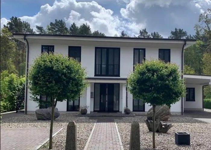 Direkt Am Waldrand Mit Balkon Und In Strandnaehe - Cosmo Glowe