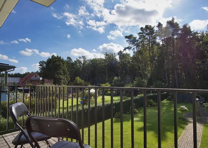 Apartment Direkt Am Waldrand Mit Balkon Und In Strandnaehe - Cosmo Glowe
