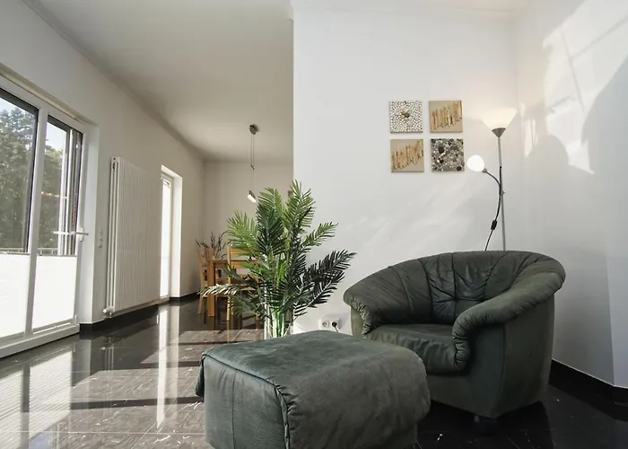 Apartment Direkt Am Waldrand Mit Balkon Und In Strandnaehe - Cosmo *