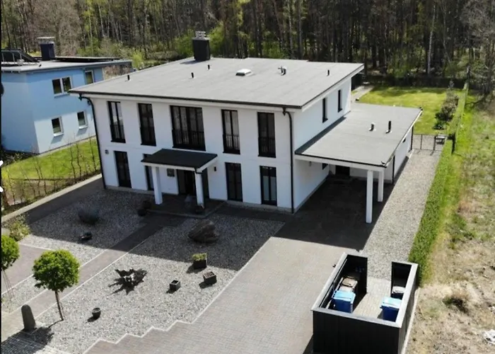 Apartment Direkt Am Waldrand Mit Balkon Und In Strandnaehe - Cosmo Glowe